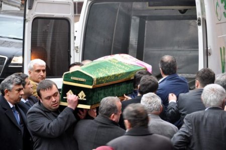Medine Haberal'ın Naaşı Evine Getirildi