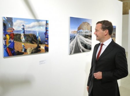 Medvedev, “Anne kalbi” fotoğrafını en iyi sanat eseri seçti