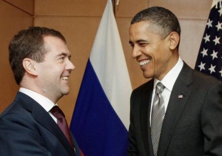 Medvedev Ve Obama Görüştü: Füze Kalkanında Karar Lizbon Zirvesinde