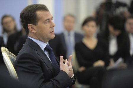Medvedev “yeni Genişletilmiş Kabinesi” İle Görüştü; Dtö’ye Girmeden De Yaşarız