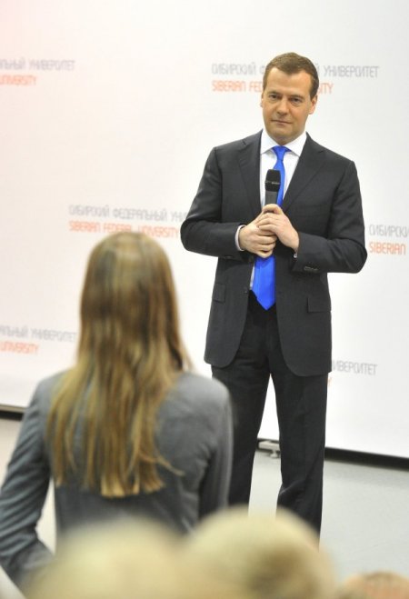 Medvedev’den gençlere aşk tüyoları