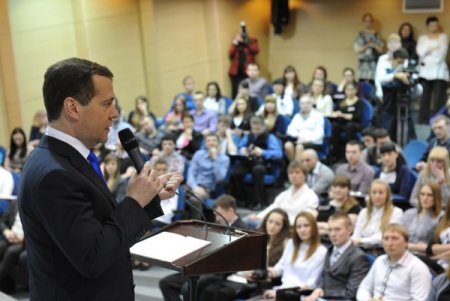 Medvedev’den gençlere aşk tüyoları