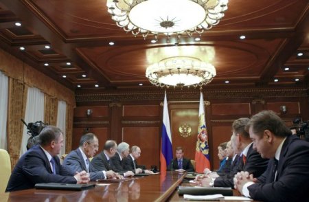 Medvedev’den Nabucco Çıkışı: Trans-hazar’da Tüm Kıyıdaş Ülkelerin Onayı Gerekir