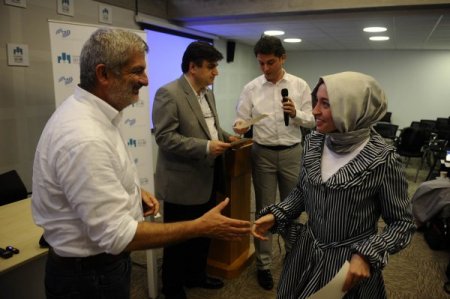 Medya Derneği İlk Mezunlarını Verdi