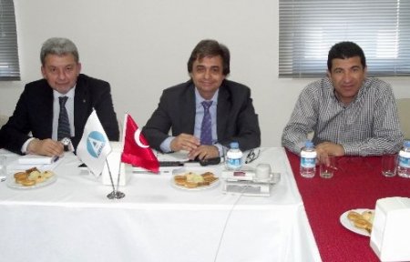 'Mega yat yapımında Antalya uluslararası marka olmalı'