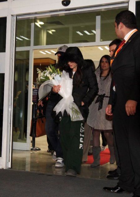 Megan Fox Türkiye’ye Dublörüyle Geldi