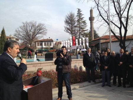 Mehmet Akif Ersoy sevenleri, Tacettin Dergahı'nda biraraya geldi