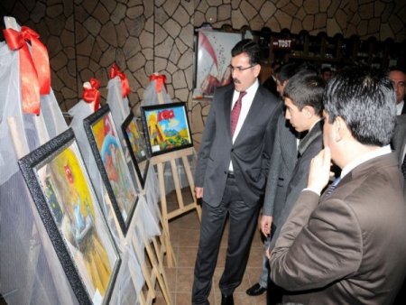 Mehmet Akif Ersoy’u En İyi Anlatan Öğrenciler Ödüllendirildi