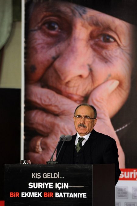 Mehmet Görmez: Suriye'de bir insanın ölümü, insanlığın ölümüdür