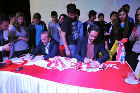 Mehmet Özdilek, taraftarların ilgisizliğinden yakındı