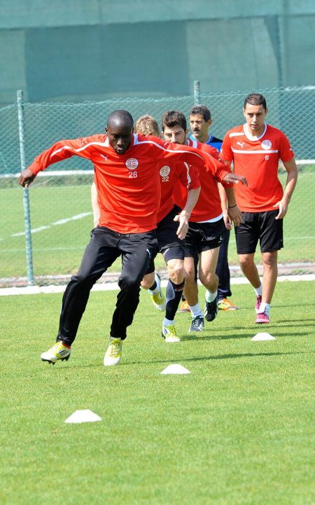 Mehmet Özdilek: Trabzon'dan puan alarak dönmek istiyoruz