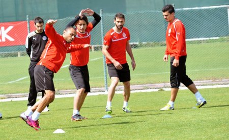 Mehmet Özdilek: Trabzon'dan puan alarak dönmek istiyoruz