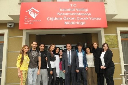 Mehmet – Selda Topal çifti 4 çocuğa 'Sevgi Evi' açıyor