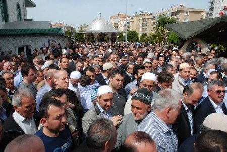 Mehmet Uslu’yu binler uğurladı