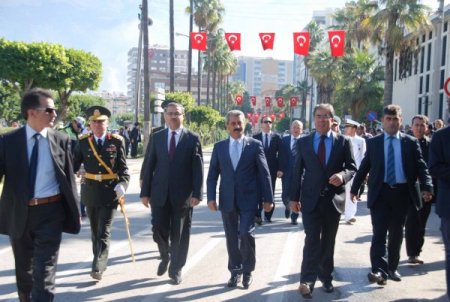 Mehmetçiği zılgıtlarla selamladılar