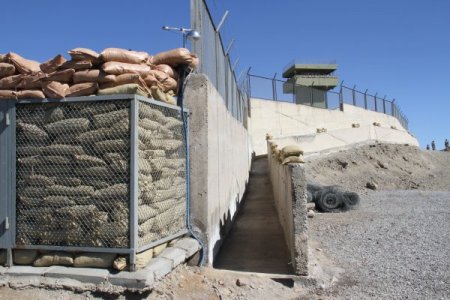 Mehmetçik sınırı 'Kale-Kollar'la koruyor