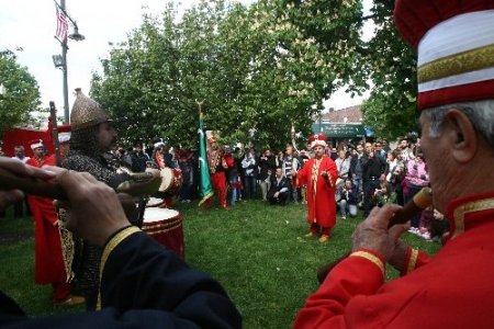 Mehteran Paterson’dan geçti