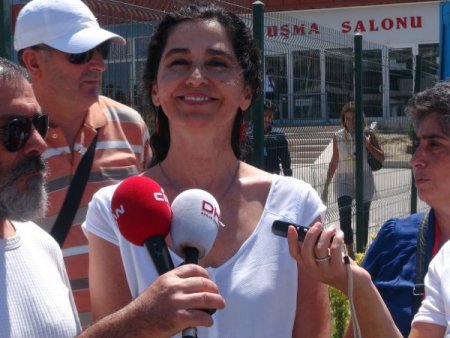 Melike Demirağ: Askerlerin Tutuklanmasına Karşı Değilim