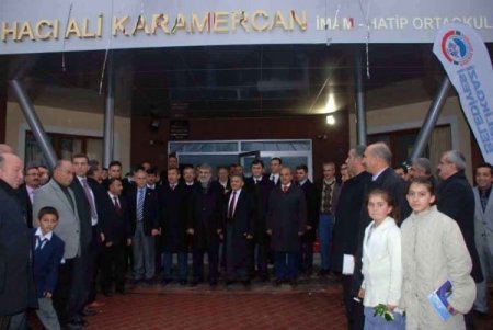 Melikgazi Belediyesi’nin yaptırdığı okul açıldı