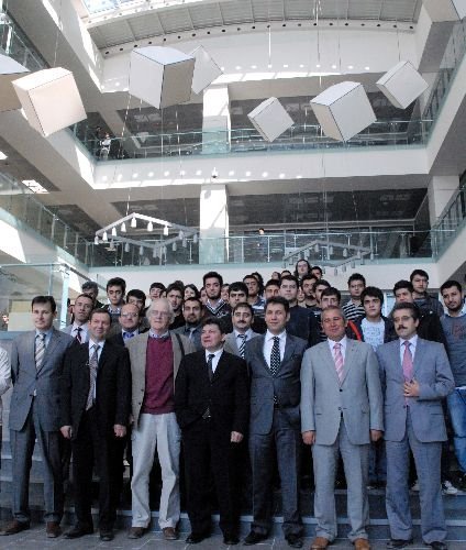 Melikşah Üniversitesi'nden Mezun Olacak Öğrencilere İş Garantisi