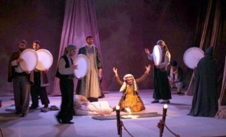 Mem-u Zin Batman'da sahneleniyor