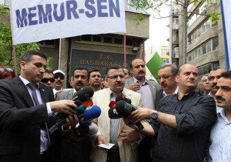 Memur-sen, Kamu Görevlileri Hakem Kurulu'na Başvurdu