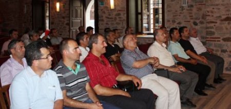 Memur-sen Kapı Kapı Dolaşıp Referandum İçin 'evet' İsteyecek