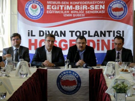 Memur Sen kılık kıyafette sivil itaatsizlik eylemi başlattı