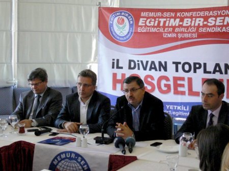 Memur Sen kılık kıyafette sivil itaatsizlik eylemi başlattı