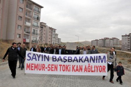 Memur Sen TOKİ sakinleri sorunlarına çözüm bekliyor