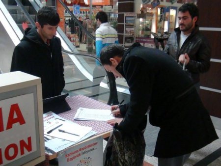 Memur-Sen'den 'Kamuda Kılık Kıyafet Serbestliği' için imza kampanyası