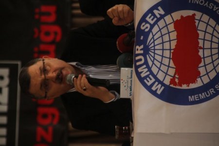 Memur Sen'den kıyafet serbestliği için imza kampanyası