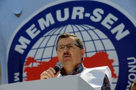 Memur-Sen'in Çanakkale'deki 1 Mayıs kutlaması bayram havasında geçti