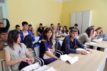 Menemenli 21 Çırak, İtalya'da Staj Yapıyor