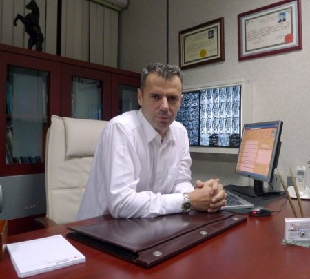 'Menisküs yırtığına her zaman ameliyat gerekmez'