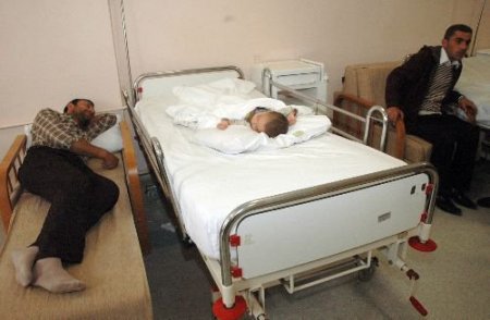 Meram Tıp Fakültesi Hastanesi'nden Refakatçilere Konforlu Koltuk