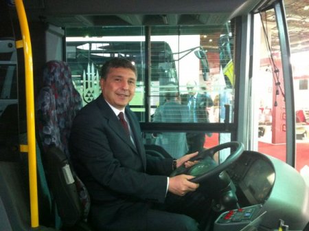 Mercedes, 'Dolmuş' Açılımı Ve Belediye Otobüsleriyle Büyümeye Devam Edecek