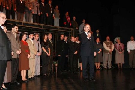 Merhameti Anlatan 'reis Bey' İlk Gösteriminde Beğeni Topladı