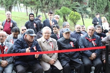 Merhum Cumhurbaşkanı Turgut Özal kabri başında anıldı