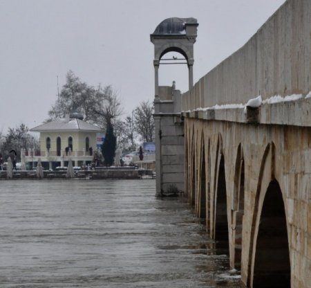 Meriç ve Tunca nehirlerinde su seviyesi düşüyor
