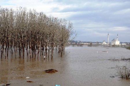 Meriç Ve Tunca Nehri'nde Taşkın Alarmı Devam Ediyor