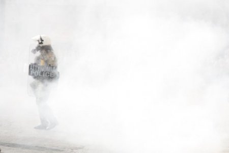 Merkel, Atina'da Yunanistan'a umut verdi