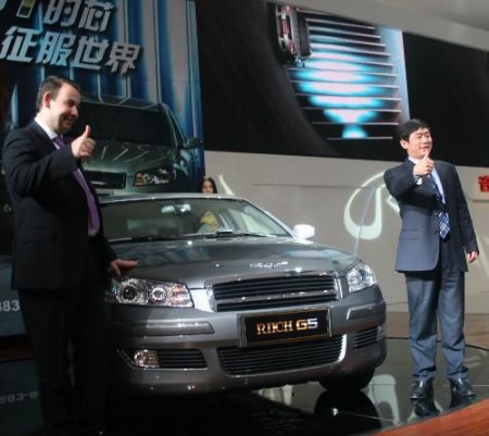 Mermerler'den Otomobil Fabrikası Sorularına Net Cevap: Yüzde Bir Milyon Türkiye'de Kurulacak