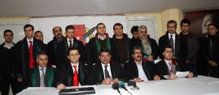 Mersin Barosu'na Kayıtlı 115 Avukat Kafes Eylem Planı İçin Suç Duyurusunda Bulundu