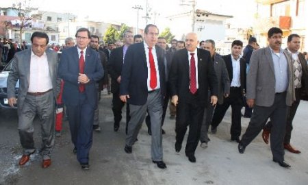 Mersin Büyükşehir Belediye Başkanı Özcan, Kazanlı'daki Vatandaşlara Sağduyu Çağrısı Yaptı