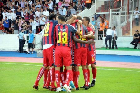 Mersin İdman Yurdu: 1 - İstanbul BBSK: 0 (İlk yarı)