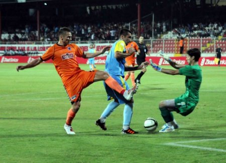 Mersin İdman Yurdu 3 - Siirtspor: 0