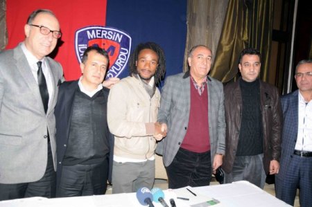 Mersin İdman Yurdu Gosso’yu renklerine bağladı