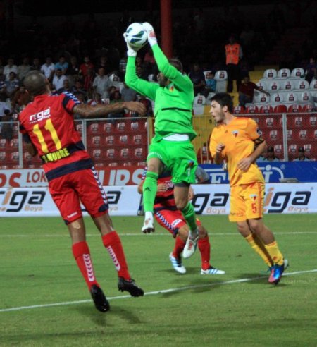 Mersin İdmanyurdu: 0 Kayserispor: 1(İlk yarı)