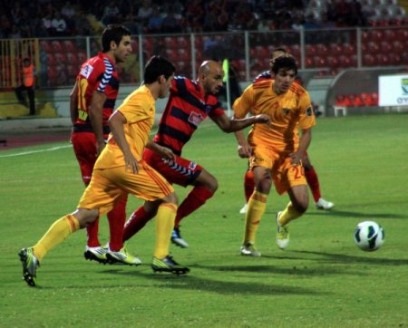 Mersin İdmanyurdu: 0 Kayserispor: 1(İlk yarı)